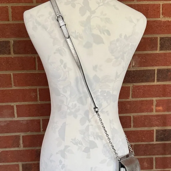 Ralph Lauren Silver Tone Leather Phone Crossbody Bag - Picture 3 of 6